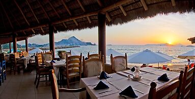 Hotel Marina Puerto Dorado