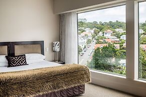 Bolton Hotel