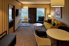 Bolton Hotel
