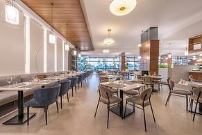 Sural Saray Hotel