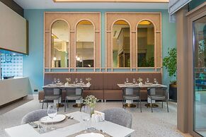 Sural Saray Hotel