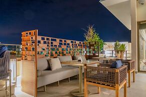Sural Saray Hotel