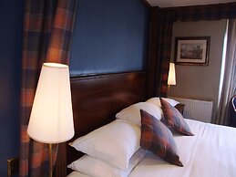 Alexandra Hotel