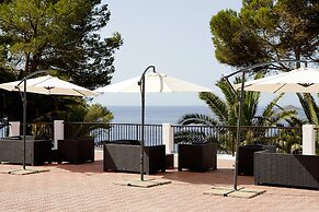 Club Cala Azul
