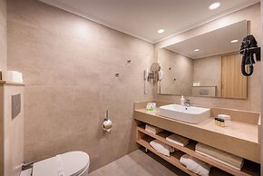 Delphin Deluxe Resort Hotel - All Inclusive