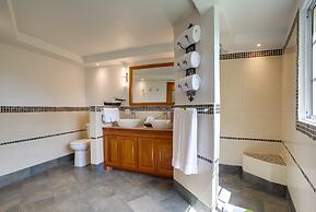 San Ignacio Resort Hotel