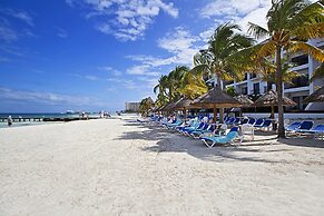 The Royal Cancun All Suites Resort
