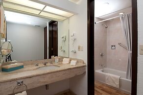The Royal Cancun All Suites Resort
