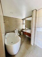 Hwange Safari Lodge