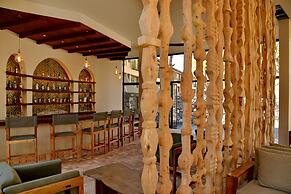 Hwange Safari Lodge
