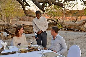 Hwange Safari Lodge