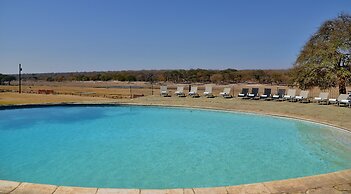 Hwange Safari Lodge