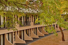 Hwange Safari Lodge