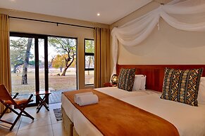 Hwange Safari Lodge