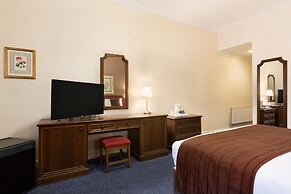 Ramada by Wyndham Crawley Gatwick