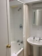 Ramada by Wyndham Crawley Gatwick