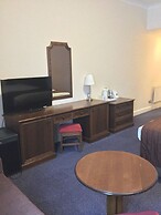 Ramada by Wyndham Crawley Gatwick