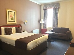 Ramada by Wyndham Crawley Gatwick