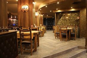 Golden Tulip Varna