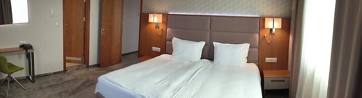 Golden Tulip Varna