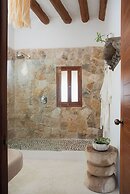 Casa Las Tortugas Petit Beach Hotel & Spa