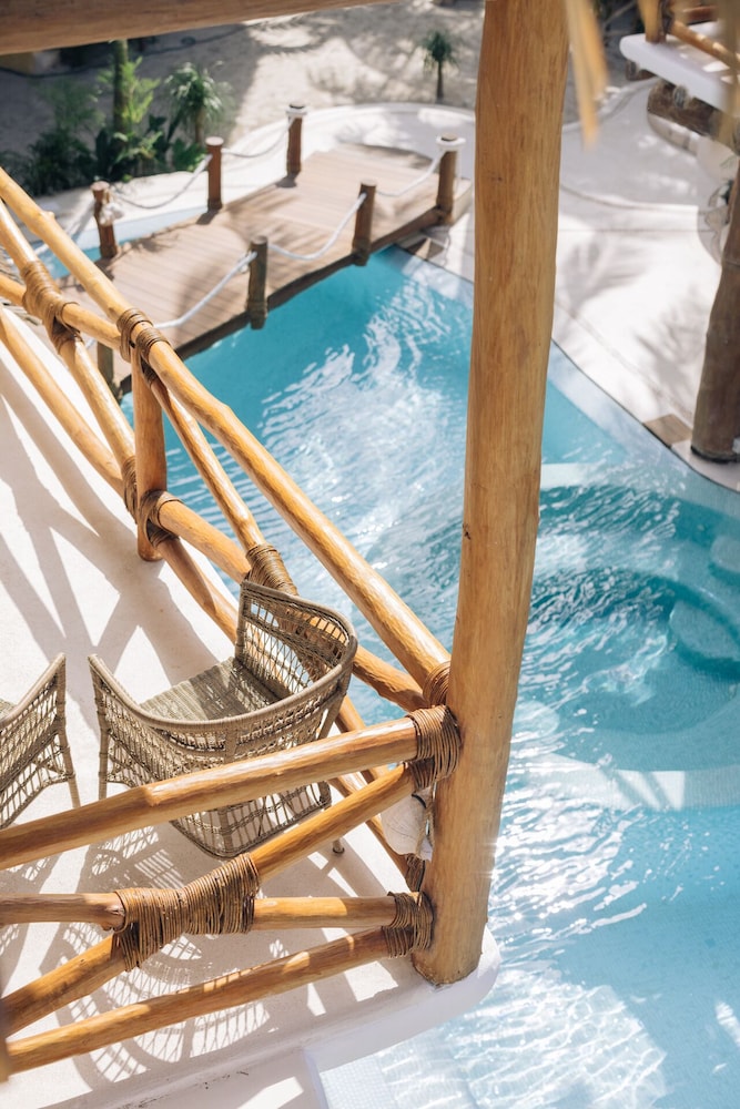 Casa Las Tortugas Petit Beach Hotel & Spa