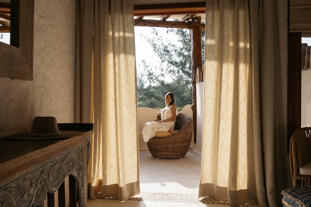 Casa Las Tortugas Petit Beach Hotel & Spa