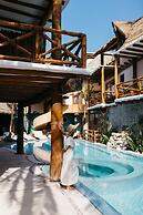 Casa Las Tortugas Petit Beach Hotel & Spa