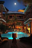 Casa Las Tortugas Petit Beach Hotel & Spa