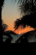 Casa Las Tortugas Petit Beach Hotel & Spa