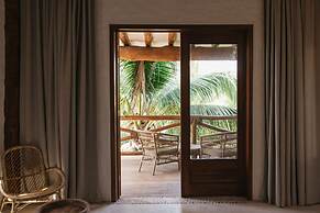 Casa Las Tortugas Petit Beach Hotel & Spa