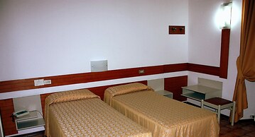 Piccolo Hotel
