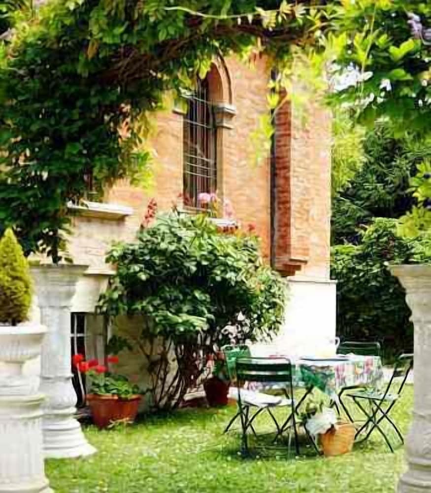Hotel Villa Albertina