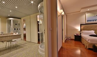 Crowne Plaza Venice East by IHG