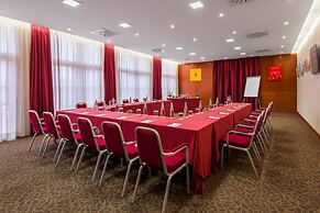 Crowne Plaza Venice East by IHG