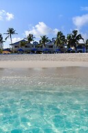 Shoal Bay Villas
