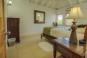 Shoal Bay Villas