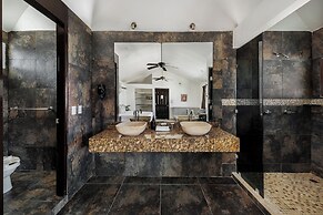 Illusion Boutique Hotel