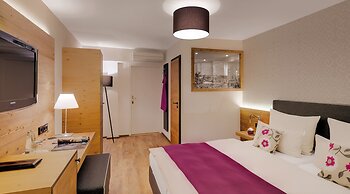 Alpen Hotel München