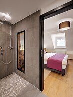 Alpen Hotel München