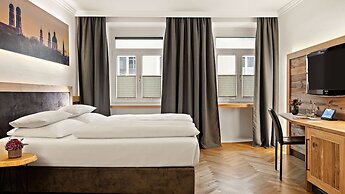 Alpen Hotel München