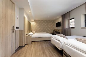 Civera Hotel