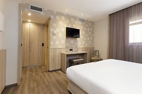 Civera Hotel