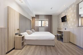 Civera Hotel