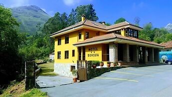 Hotel Benzúa
