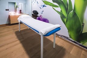 Hotel GHT Oasis Tossa & Spa