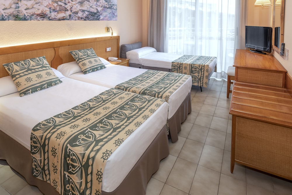 Hotel GHT Oasis Tossa & Spa