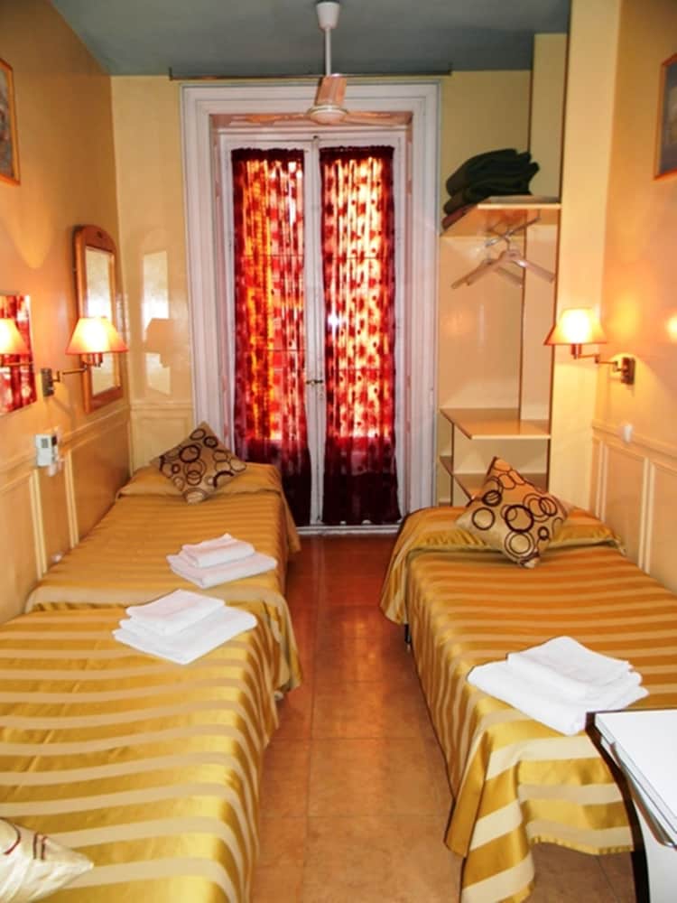 Hostal La Fontana