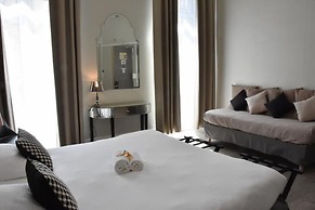 Regina Hotel