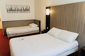 Brit Hotel Chinon le Lion d'Or
